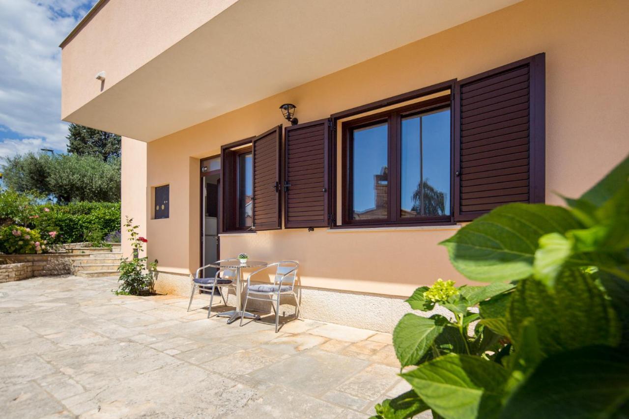 Rooms Villa Maria โรวีน ภายนอก รูปภาพ